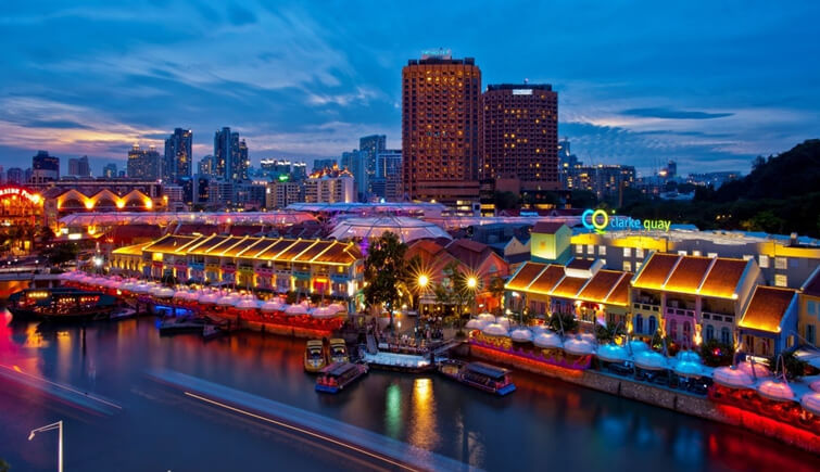 Live the Nightlife of Singapore