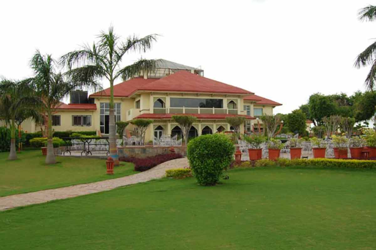 Shiva Oasis Resort Neemrana