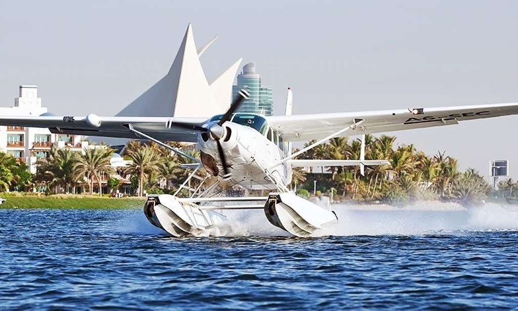 Speed Boat Tours and Seaplane Flight in dubai
