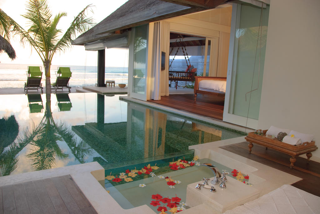 Naladhu resort in maldives for honeymoon