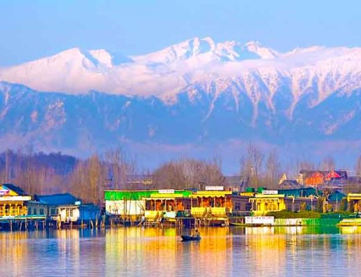 Kashmir in August 2023: Places to Visit, Things to Do, Weather, Temperature