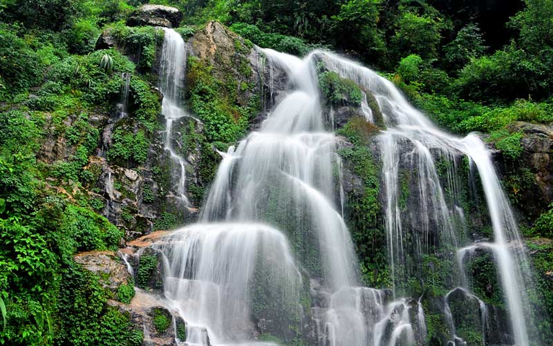 waterfall trek sikkim
