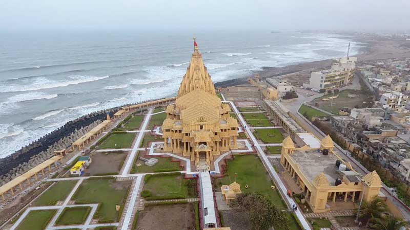 11 Famous Temples In Gujarat You Should Visit Once In Life