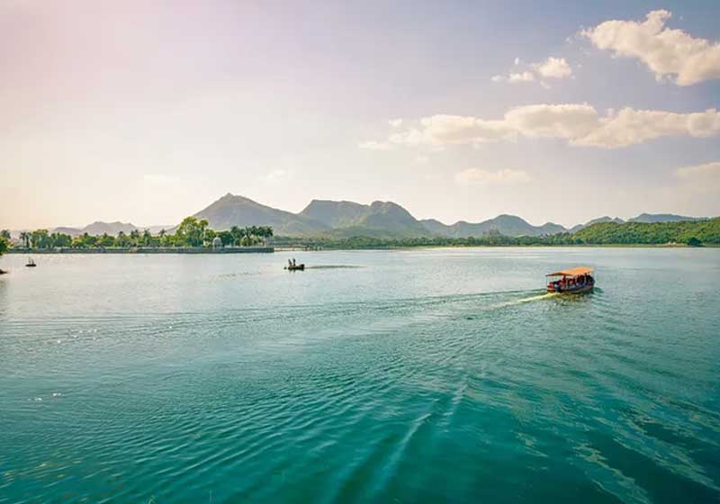 Fateh Sagar Lake in Udaipur