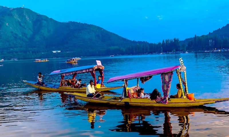 Dal Lake: A Gem of Srinagar