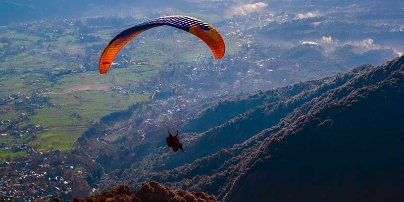 Paragliding in Pahalgam