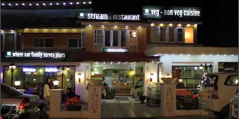 Stream Restaurant & Café