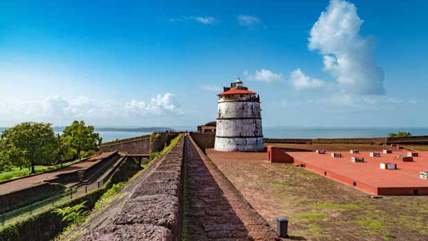 aguada fort goa tour