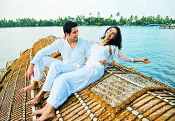 Kerala Backwater Honeymoon Package