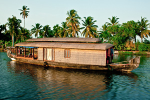 Kerala Tour Package with 5 Star Hotel