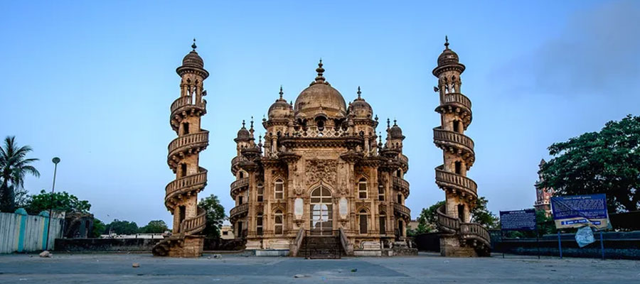 Bahauddin Maqbara - Junagadh - Gujarat
