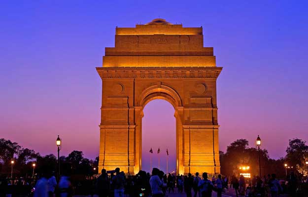 india gate delhi